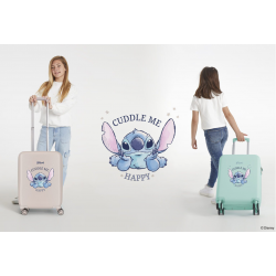 Calatoreste alaturi de STITCH – Descopera noile colectii pe site!